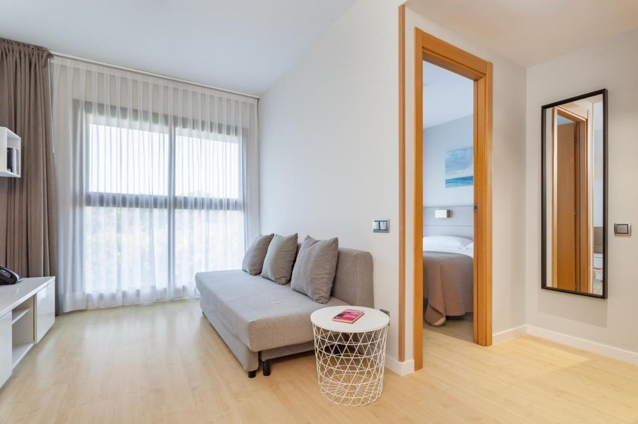 Apartamentos Royal Marina Gardens Castelldefels Exterior foto